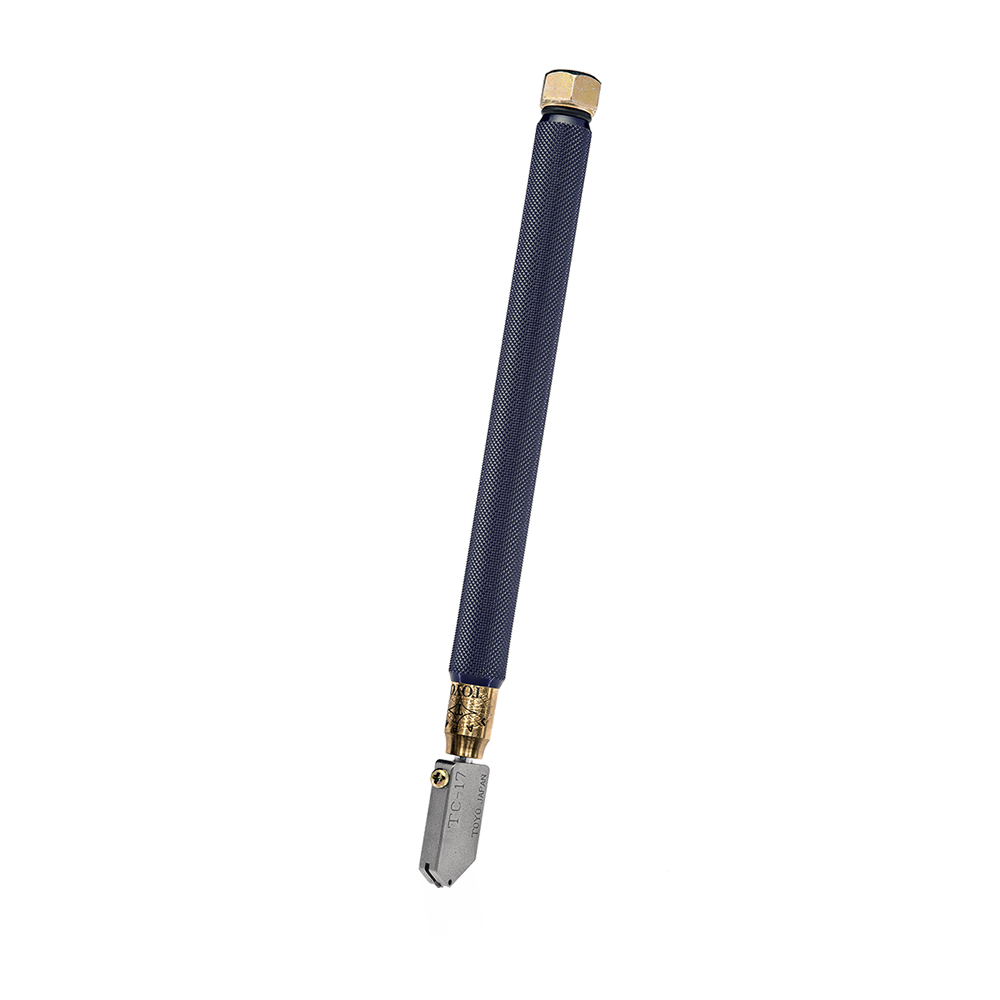 Toyo official photo of the TC17B straight-head brass glass cutter